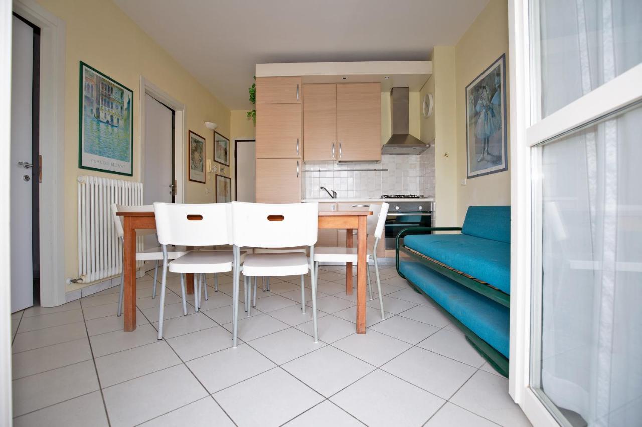Sirena Apartments Лидо-дельи-Эстенси Экстерьер фото