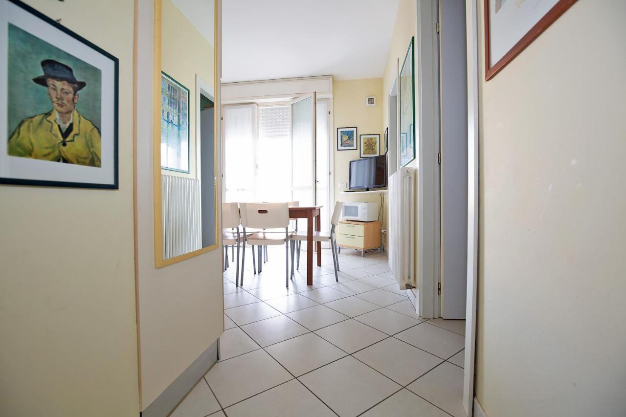 Sirena Apartments Лидо-дельи-Эстенси Экстерьер фото