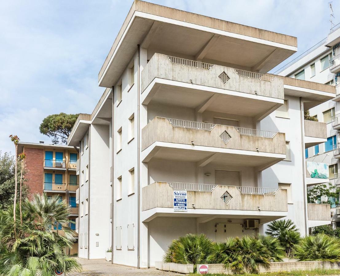 Sirena Apartments Лидо-дельи-Эстенси Экстерьер фото