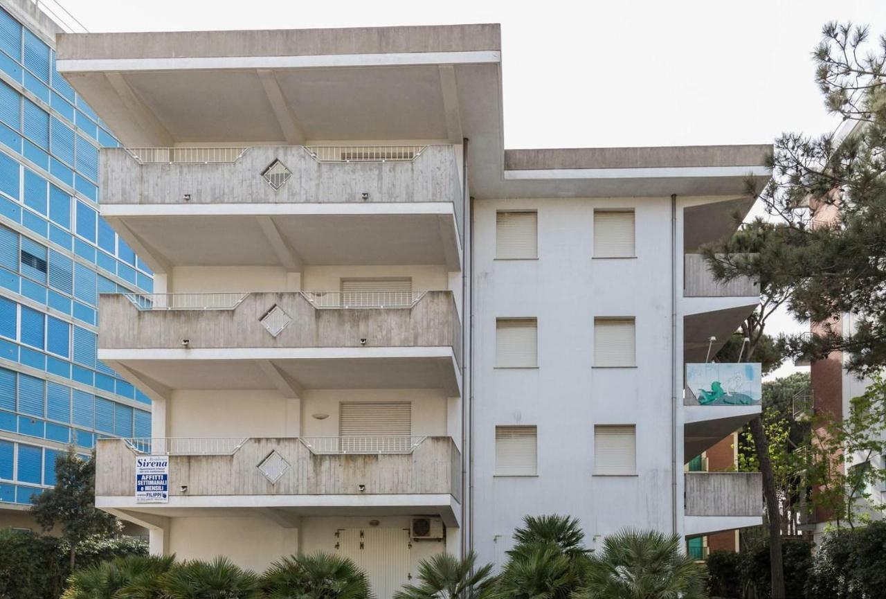 Sirena Apartments Лидо-дельи-Эстенси Экстерьер фото