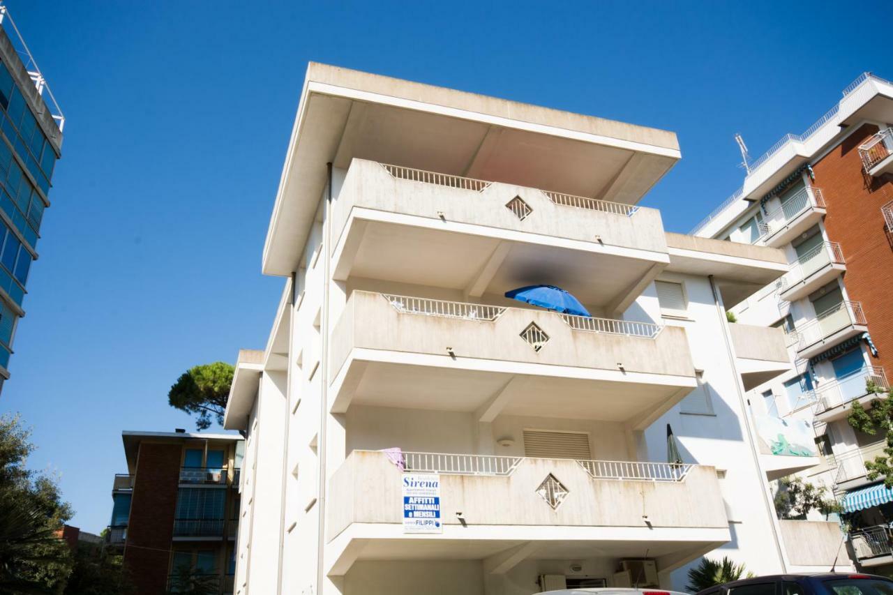 Sirena Apartments Лидо-дельи-Эстенси Экстерьер фото